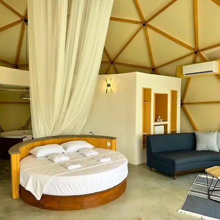 酒店 In Out 安塔利亚