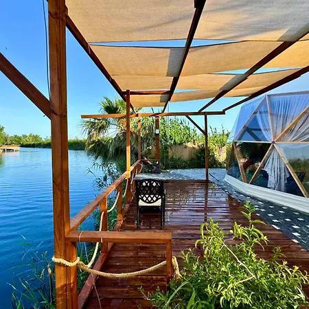 In Out * 安塔利亚